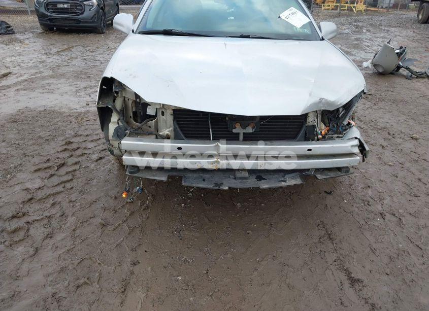 Photo 6 of 2005 Pontiac Grand PRIX (VIN 2G2WP522951142512)