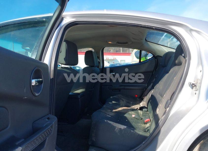 Photo 8 of 2005 Pontiac Grand PRIX (VIN 2G2WP522951142512)