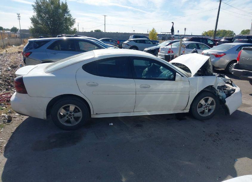 Photo 13 of 2005 Pontiac Grand PRIX (VIN 2G2WP522951213806)