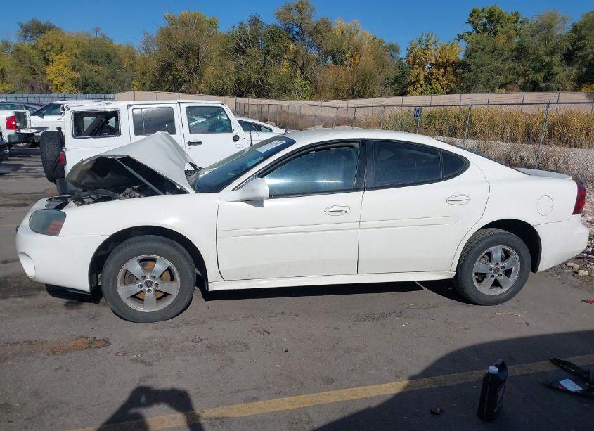 Photo 14 of 2005 Pontiac Grand PRIX (VIN 2G2WP522951213806)