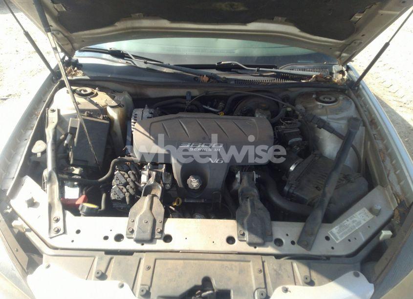 Photo 10 of 2004 Pontiac Grand PRIX GT1 (VIN 2G2WP522X41298962)