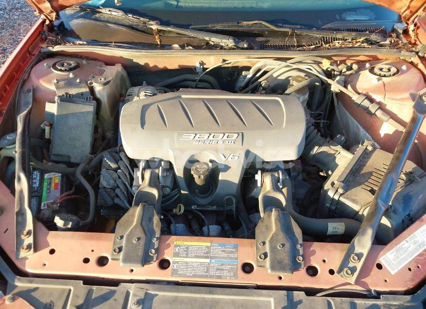Photo 10 of 2005 Pontiac Grand PRIX (VIN 2G2WP522X51163630)