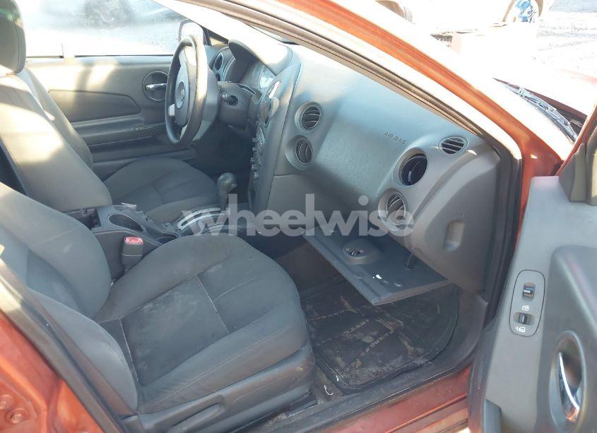 Photo 5 of 2005 Pontiac Grand PRIX (VIN 2G2WP522X51163630)