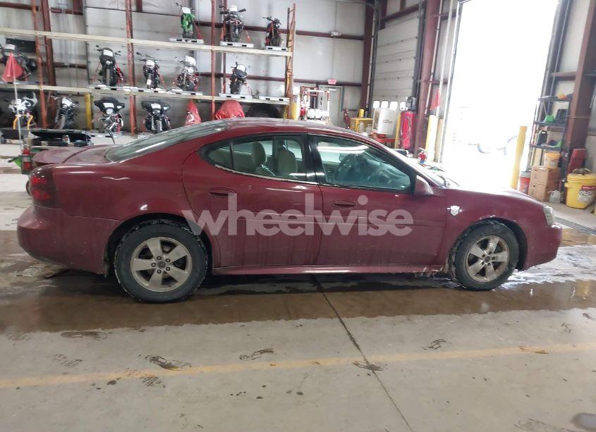 Photo 14 of 2005 Pontiac Grand PRIX (VIN 2G2WP522X51281175)