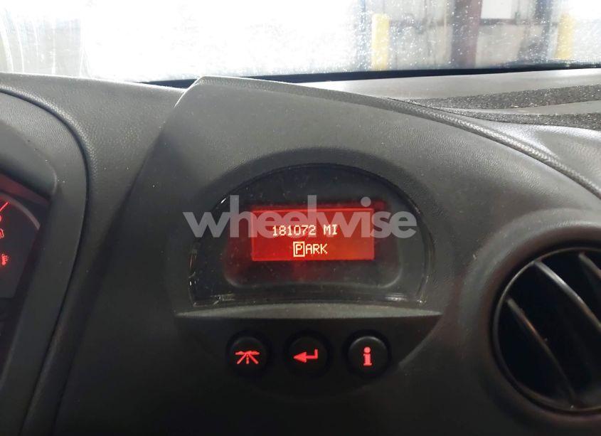 Photo 16 of 2005 Pontiac Grand PRIX (VIN 2G2WP522X51281175)