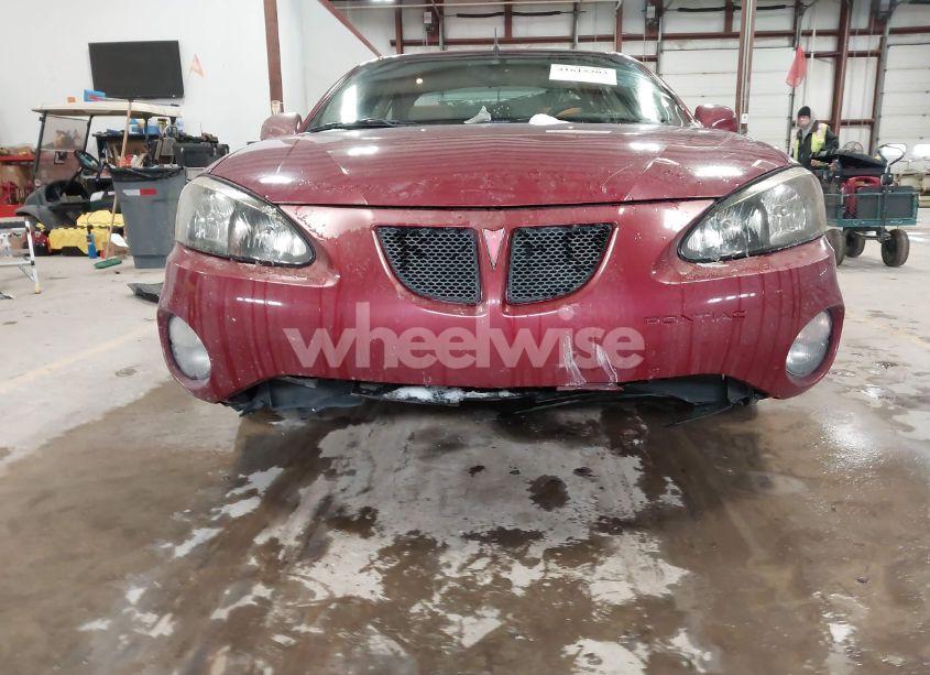 Photo 6 of 2005 Pontiac Grand PRIX (VIN 2G2WP522X51281175)