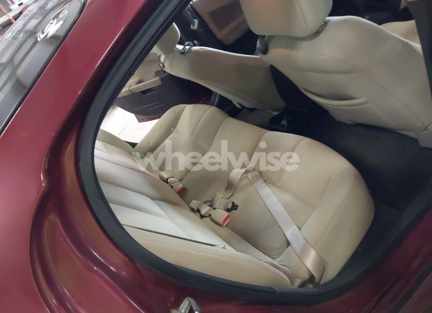 Photo 8 of 2005 Pontiac Grand PRIX (VIN 2G2WP522X51281175)