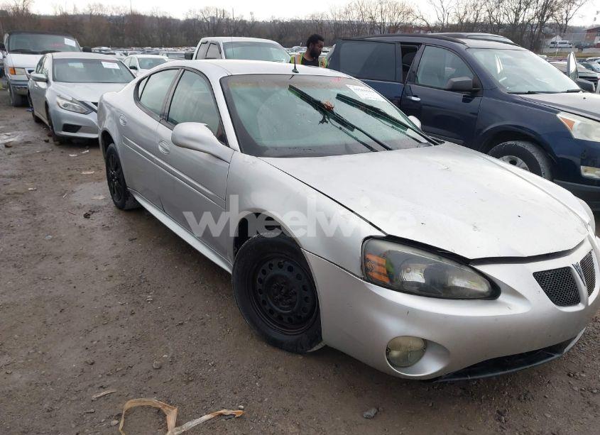 2004 Pontiac Grand PRIX GT1 (VIN 2G2WP542641256480) main photo