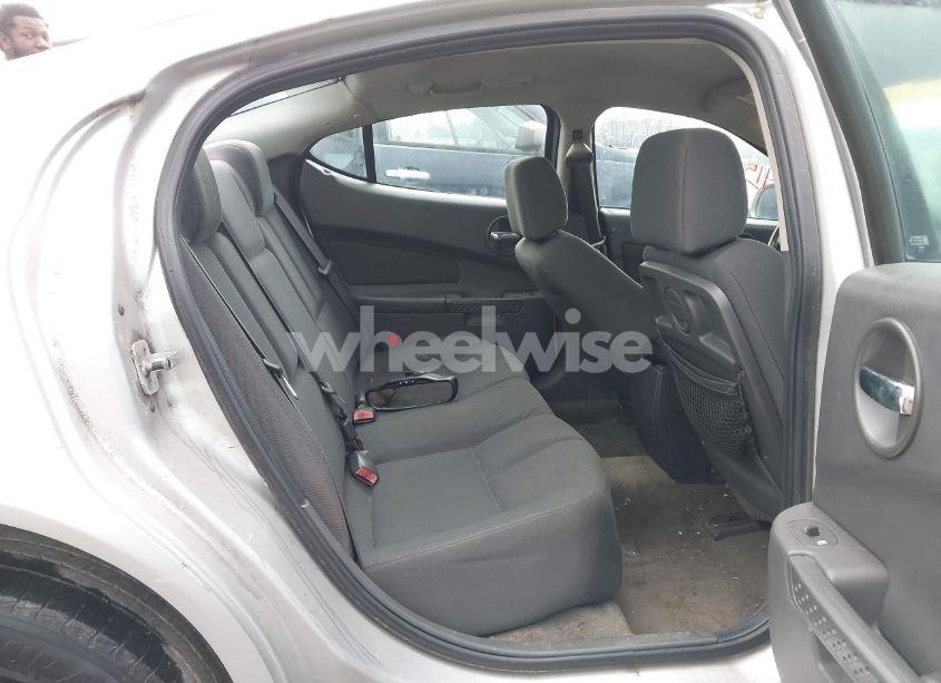 Photo 8 of 2004 Pontiac Grand PRIX GT1 (VIN 2G2WP542641256480)