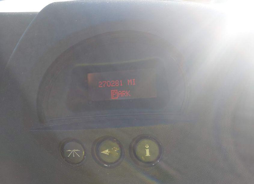 Photo 15 of 2005 Pontiac Grand PRIX (VIN 2G2WP542751243173)