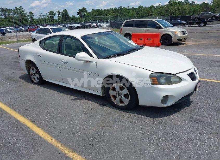 2006 Pontiac Grand PRIX (VIN 2G2WP552061252216) main photo