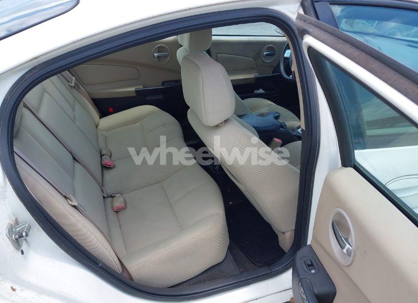 Photo 8 of 2006 Pontiac Grand PRIX (VIN 2G2WP552061252216)