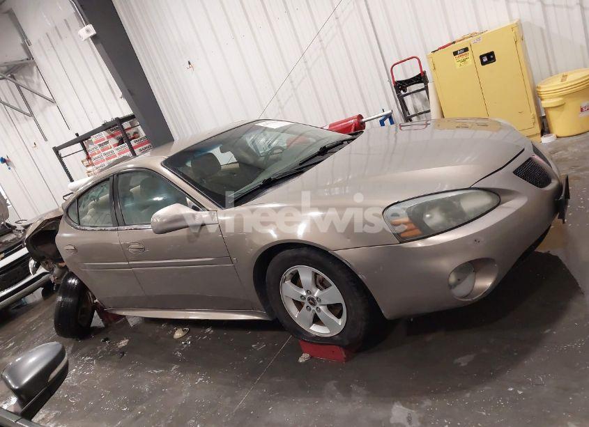 Photo 14 of 2006 Pontiac Grand PRIX (VIN 2G2WP552061287516)