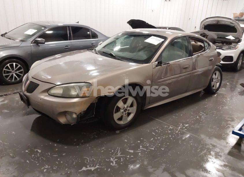 Photo 2 of 2006 Pontiac Grand PRIX (VIN 2G2WP552061287516)