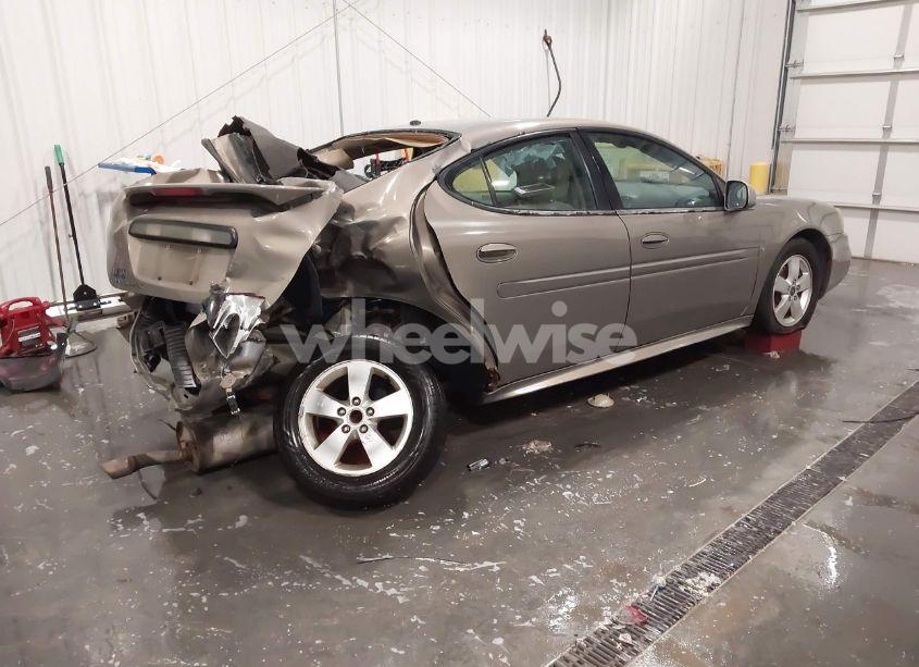 Photo 4 of 2006 Pontiac Grand PRIX (VIN 2G2WP552061287516)