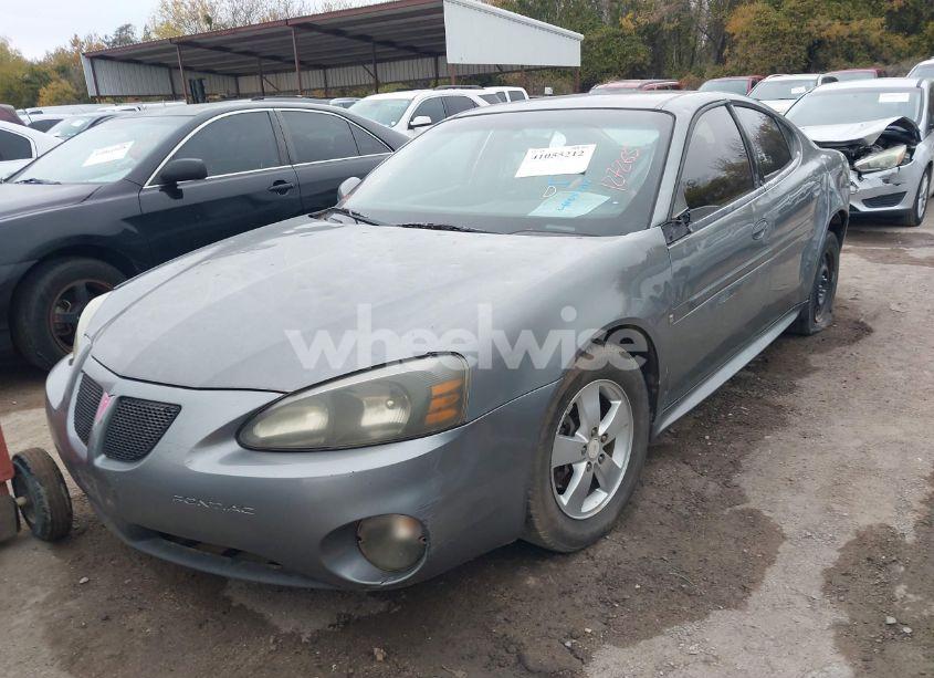 Photo 2 of 2007 Pontiac Grand PRIX (VIN 2G2WP552071127265)