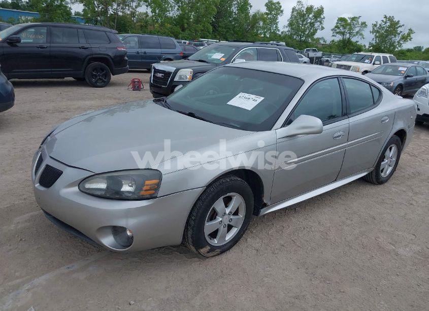 Photo 2 of 2007 Pontiac Grand PRIX (VIN 2G2WP552071187871)