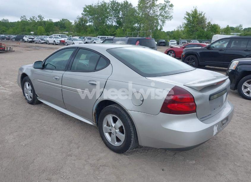 Photo 3 of 2007 Pontiac Grand PRIX (VIN 2G2WP552071187871)