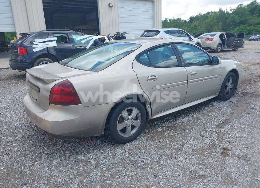 Photo 4 of 2008 Pontiac Grand PRIX (VIN 2G2WP552081107812)