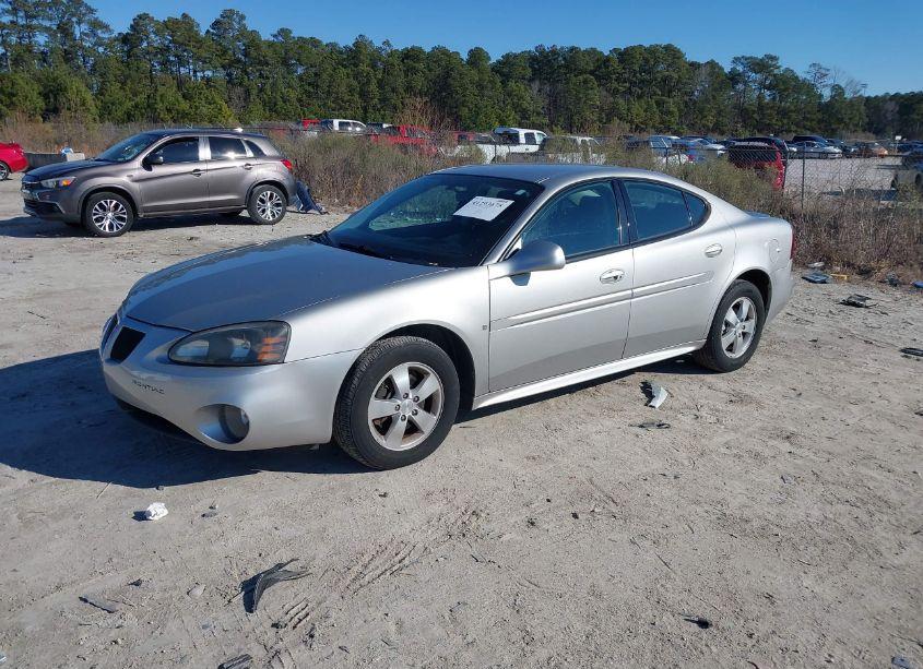 Photo 2 of 2008 Pontiac Grand PRIX (VIN 2G2WP552081130300)