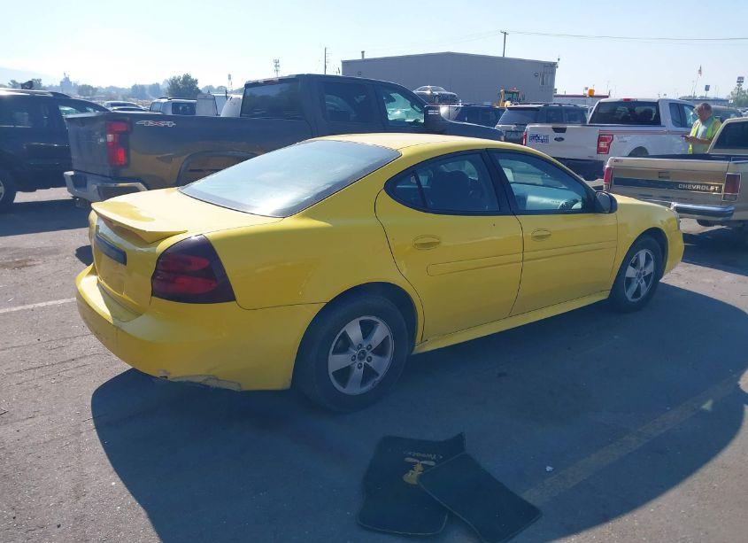 Photo 4 of 2006 Pontiac Grand PRIX (VIN 2G2WP552161108805)