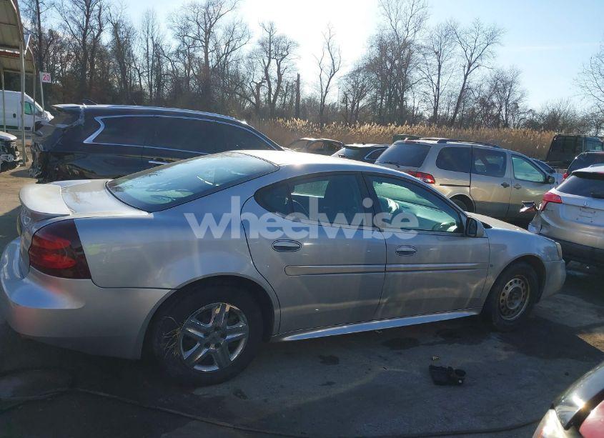 Photo 14 of 2006 Pontiac Grand PRIX (VIN 2G2WP552161243203)