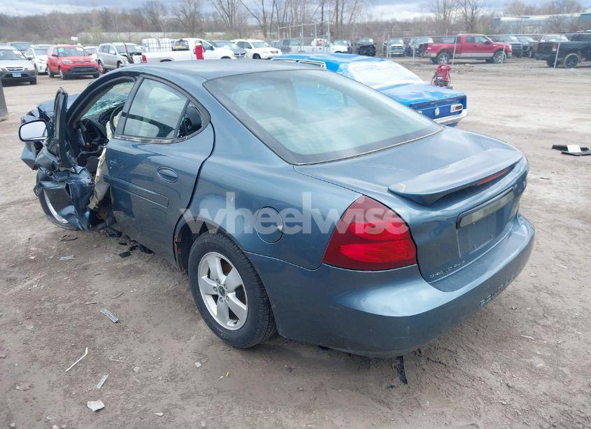 Photo 3 of 2006 Pontiac Grand PRIX (VIN 2G2WP552161246070)