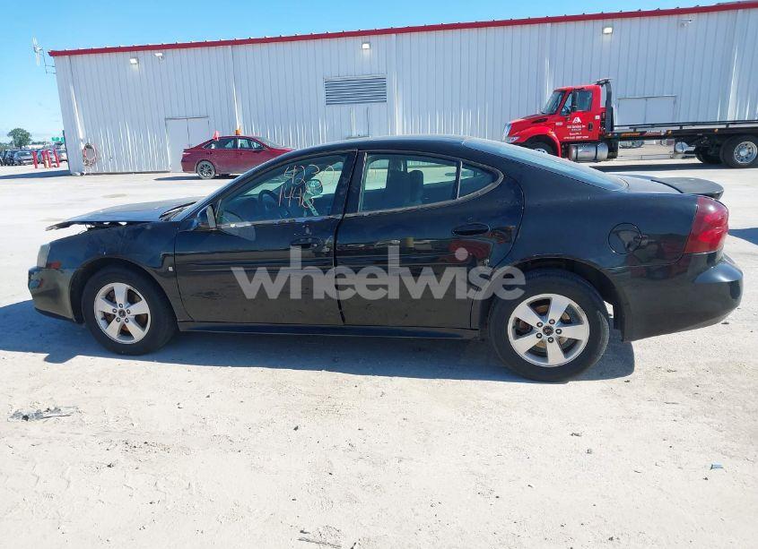 Photo 15 of 2007 Pontiac Grand PRIX (VIN 2G2WP552171124777)