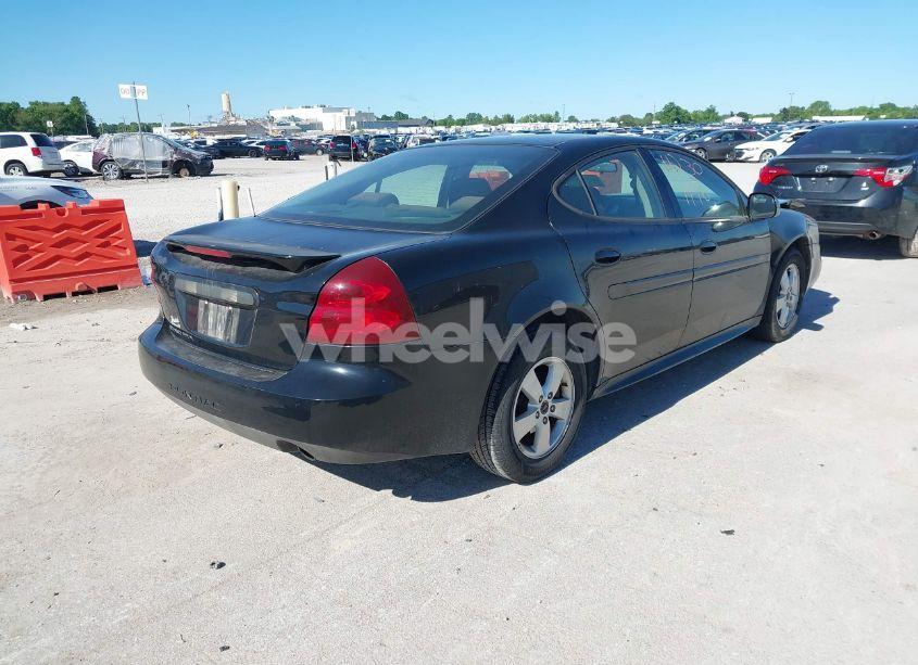 Photo 4 of 2007 Pontiac Grand PRIX (VIN 2G2WP552171124777)