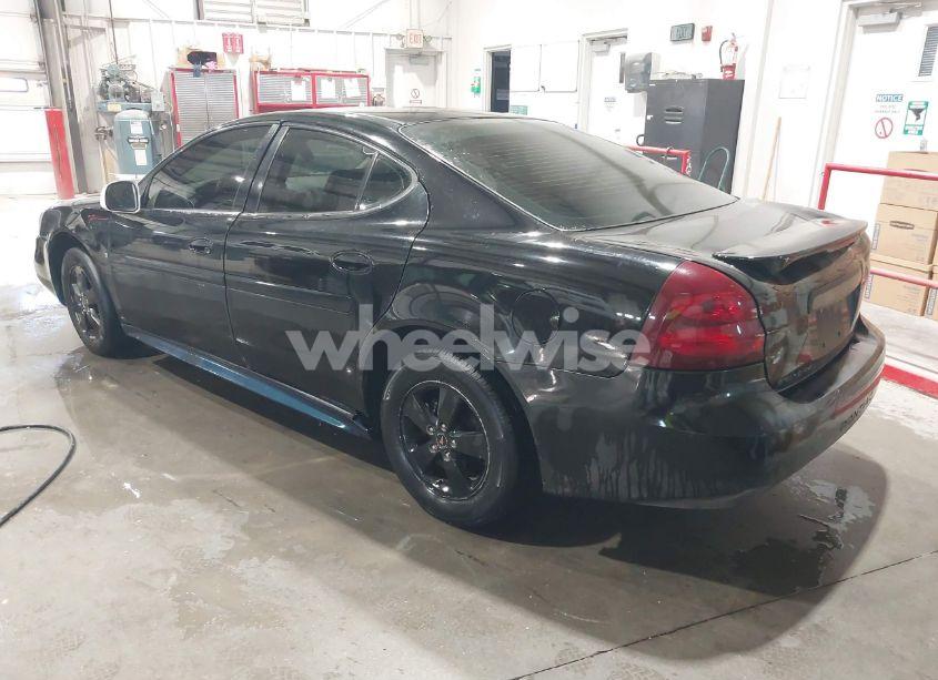 Photo 3 of 2008 Pontiac Grand PRIX (VIN 2G2WP552181102117)