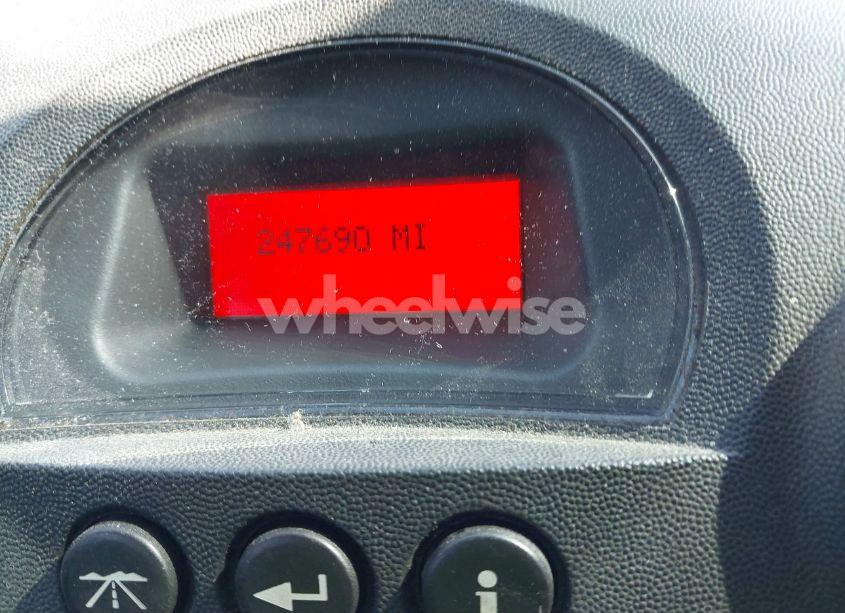 Photo 7 of 2008 Pontiac Grand PRIX (VIN 2G2WP552181102117)