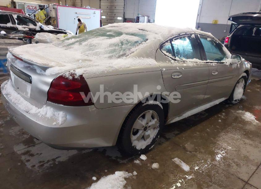 Photo 4 of 2006 Pontiac Grand PRIX (VIN 2G2WP552261114239)
