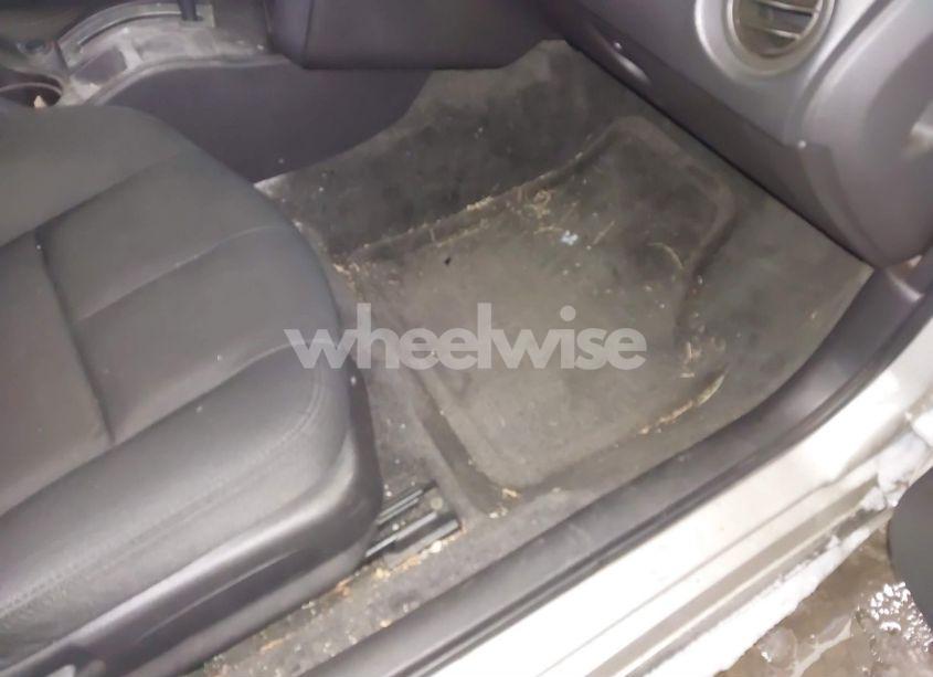 Photo 8 of 2006 Pontiac Grand PRIX (VIN 2G2WP552261114239)