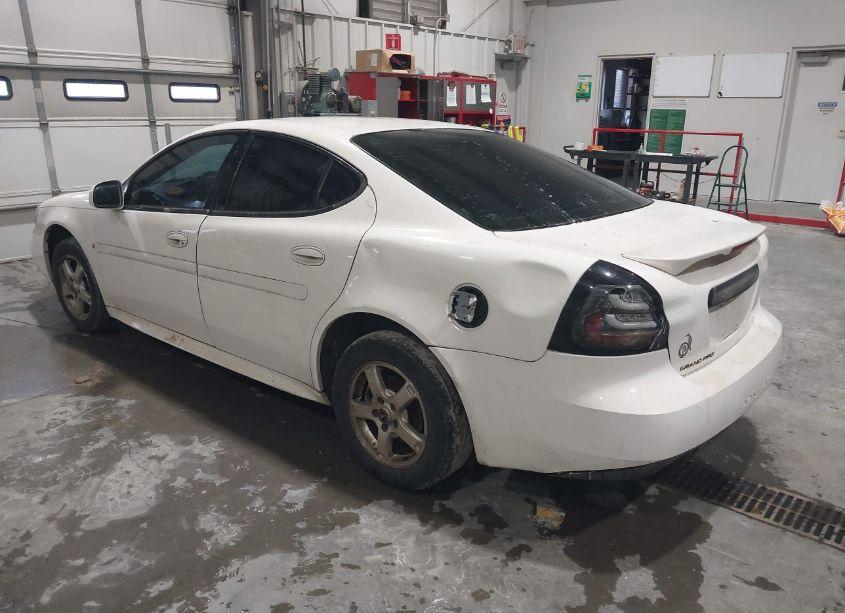 Photo 3 of 2006 Pontiac Grand PRIX (VIN 2G2WP552261160055)