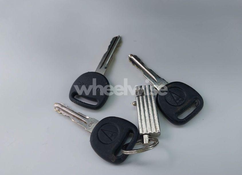 Photo 11 of 2006 Pontiac Grand PRIX (VIN 2G2WP552261266263)