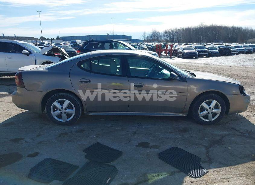 Photo 13 of 2006 Pontiac Grand PRIX (VIN 2G2WP552261267509)
