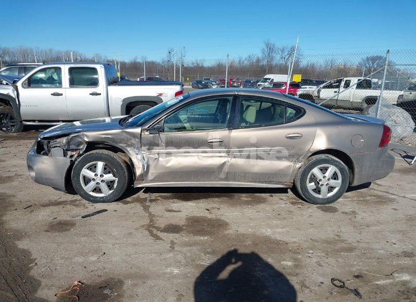 Photo 14 of 2006 Pontiac Grand PRIX (VIN 2G2WP552261267509)