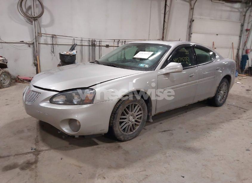 Photo 2 of 2007 Pontiac Grand PRIX (VIN 2G2WP552271176130)