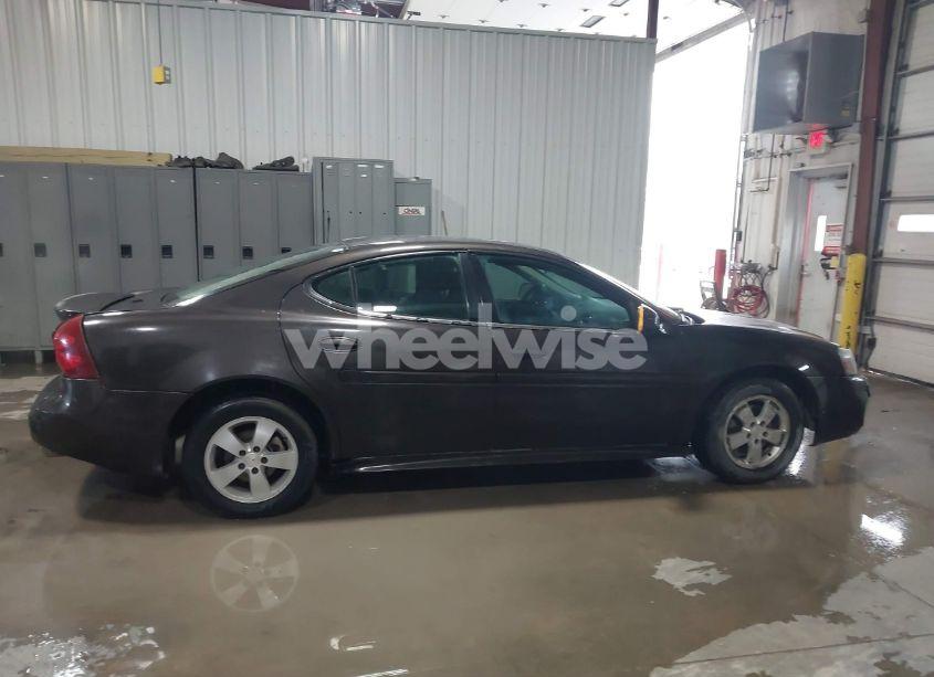 Photo 13 of 2008 Pontiac Grand PRIX (VIN 2G2WP552281141279)