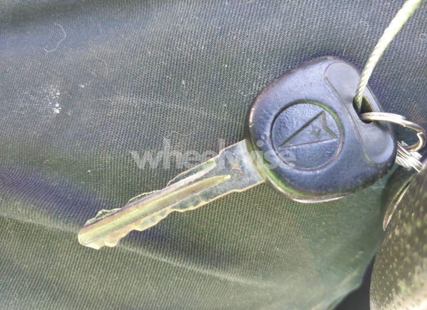 Photo 11 of 2008 Pontiac Grand PRIX (VIN 2G2WP552381120828)