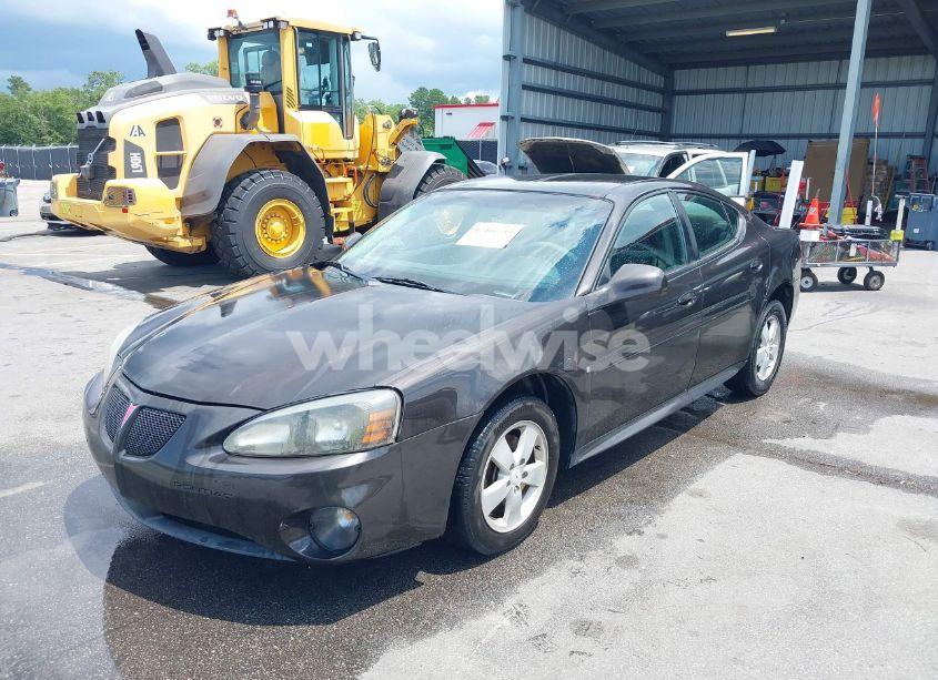 Photo 2 of 2008 Pontiac Grand PRIX (VIN 2G2WP552381174419)