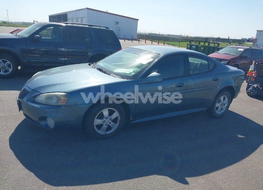 Photo 2 of 2006 Pontiac Grand PRIX (VIN 2G2WP552461217386)