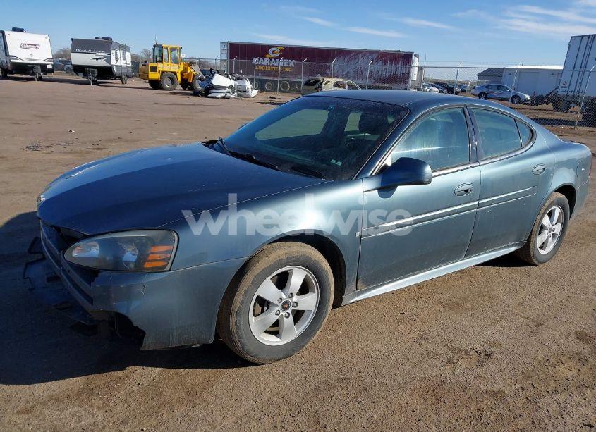 Photo 2 of 2006 Pontiac Grand PRIX (VIN 2G2WP552561149857)