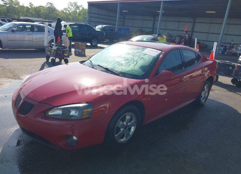Photo 2 of 2006 Pontiac Grand PRIX (VIN 2G2WP552561248999)