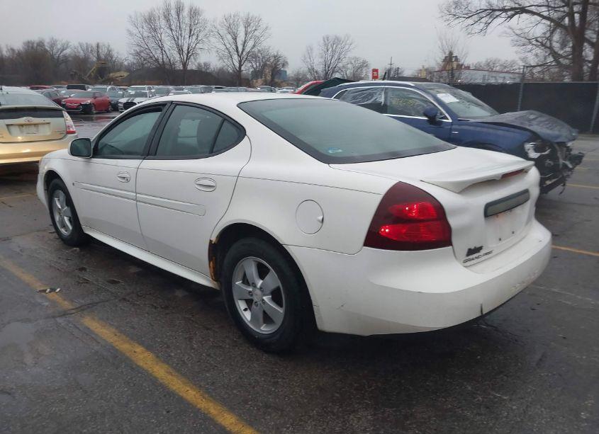 Photo 3 of 2007 Pontiac Grand PRIX (VIN 2G2WP552571204020)