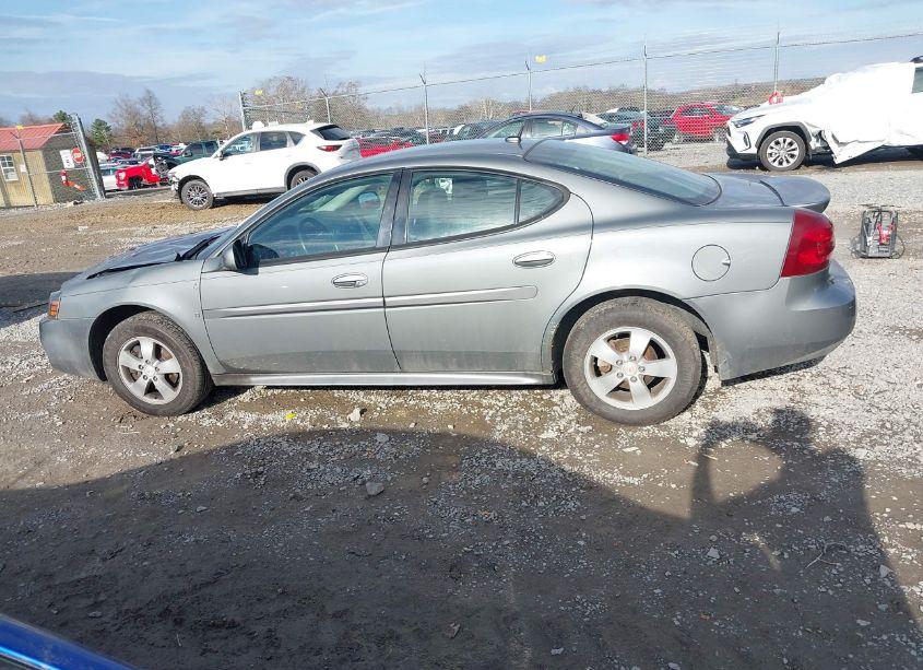 Photo 14 of 2007 Pontiac Grand PRIX (VIN 2G2WP552571206107)