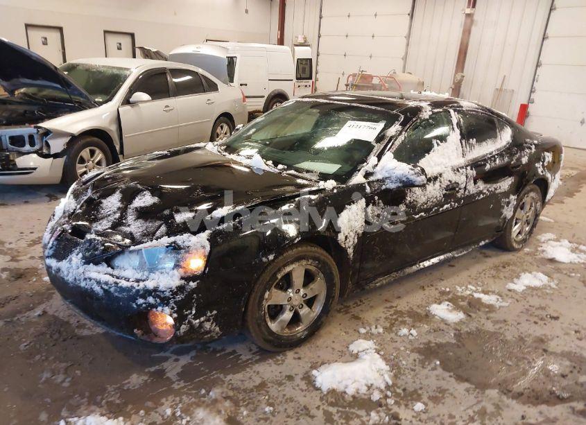 Photo 2 of 2008 Pontiac Grand PRIX (VIN 2G2WP552581164085)