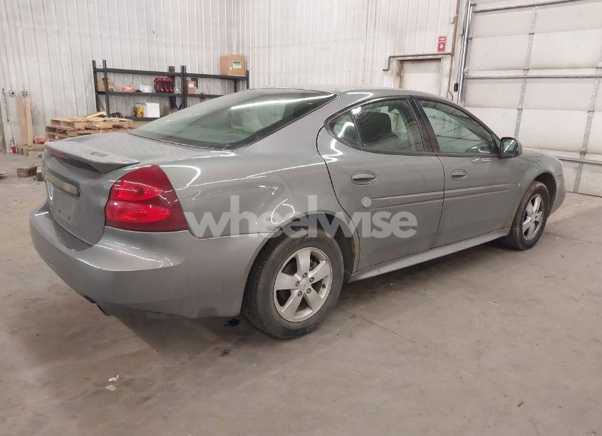 Photo 4 of 2008 Pontiac Grand PRIX (VIN 2G2WP552581189147)