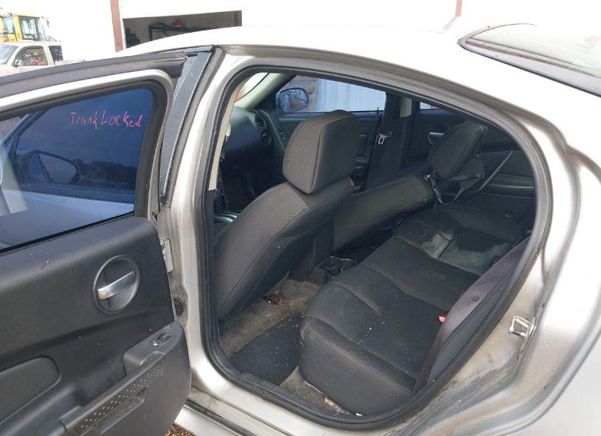 Photo 8 of 2006 Pontiac Grand PRIX (VIN 2G2WP552661129309)