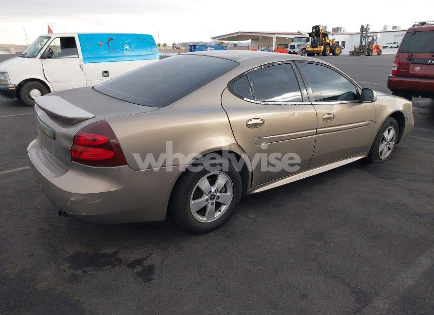 Photo 4 of 2006 Pontiac Grand PRIX (VIN 2G2WP552661222427)